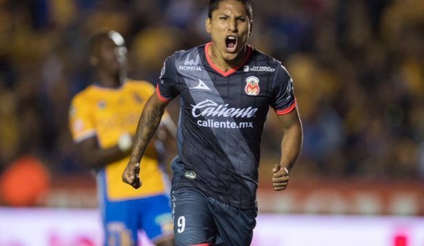 Tigres rescata empate en casa ante Monarcas 1-1 - monarcas