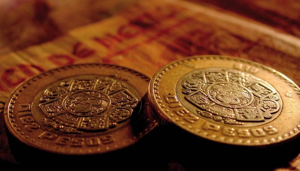 La confianza del consumidor cayó a su peor nivel en 15 años - moneda