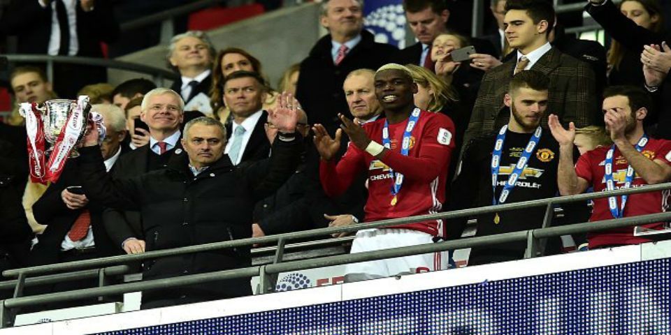 Mourinho consigue la Copa de la Liga con el Manchester United