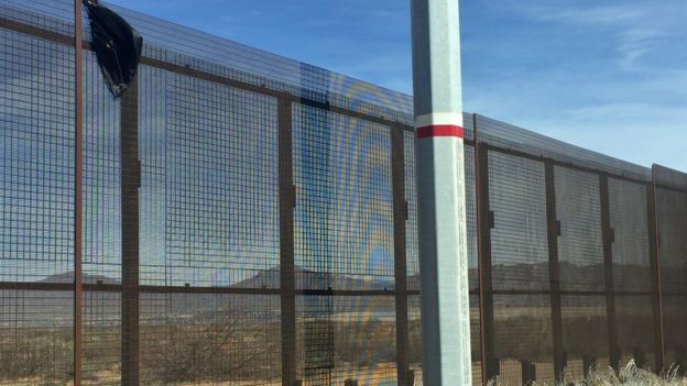 El mexicano que construye el muro de Trump - muro