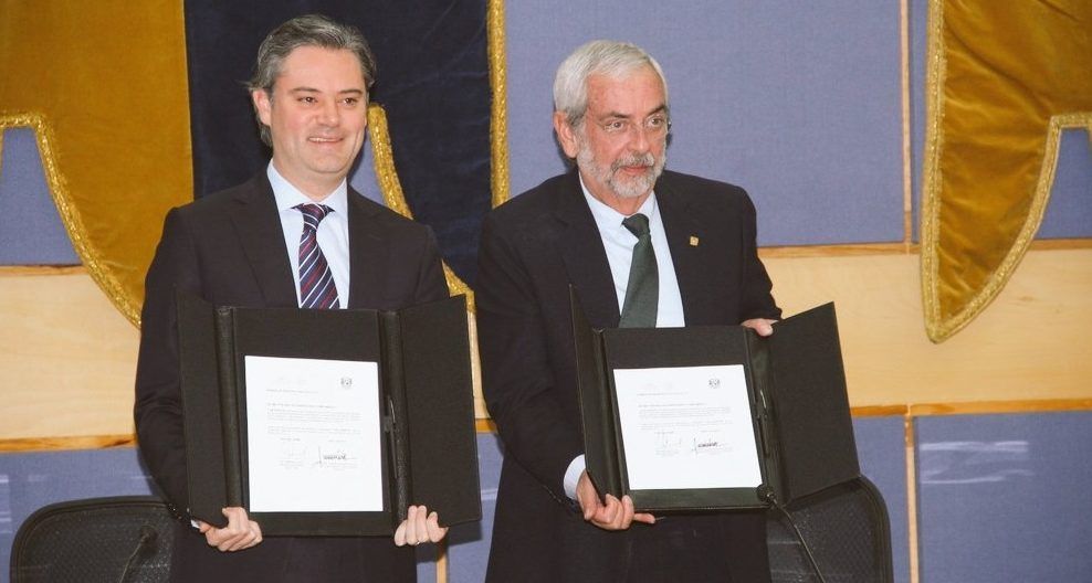 SEP y UNAM firman convenio para enseñar coreano y chino a maestros