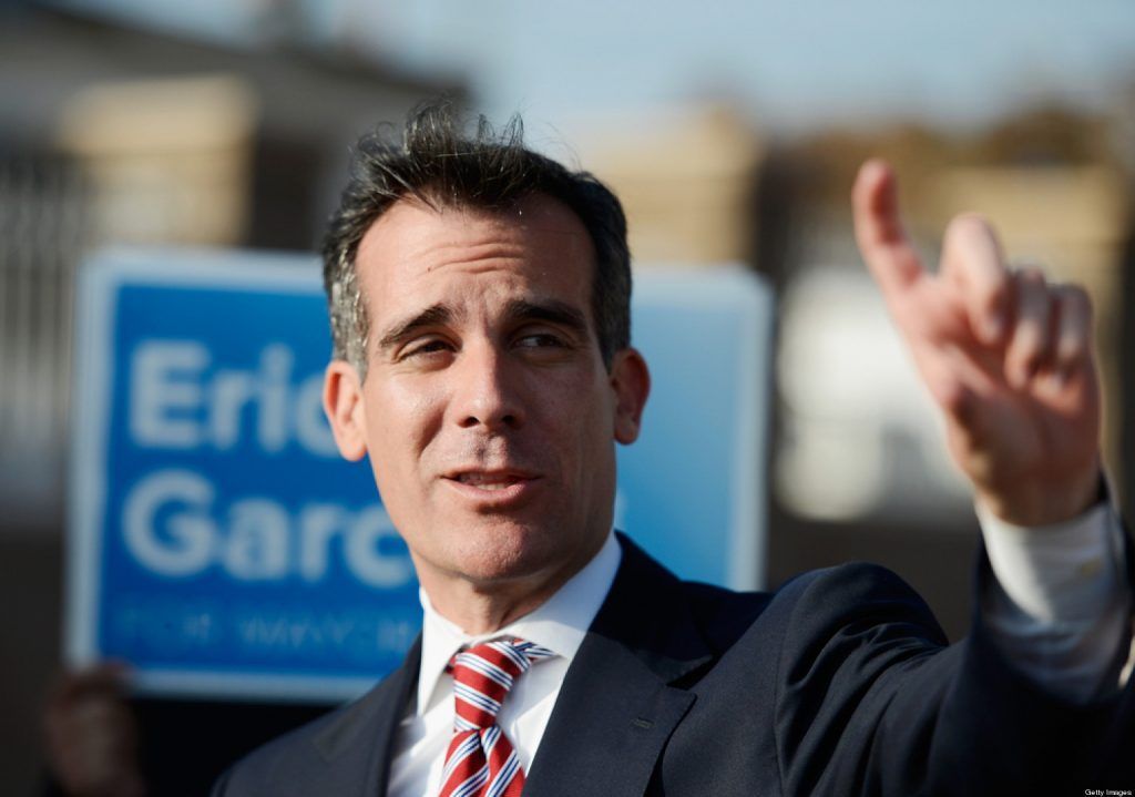 Alcalde de Los Ángeles defenderá derechos de inmigrantes - o-ERIC-GARCETTI-WENDY-GREUEL-STATUS-QUO-facebook-1024x719