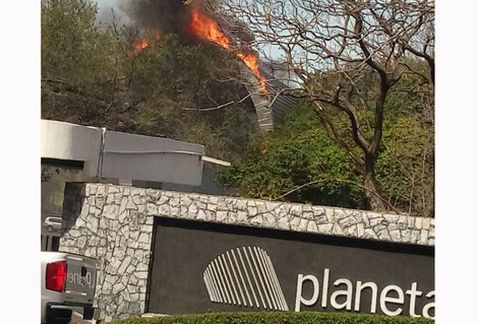 Se incendia Planetario Alfa en Monterrey
