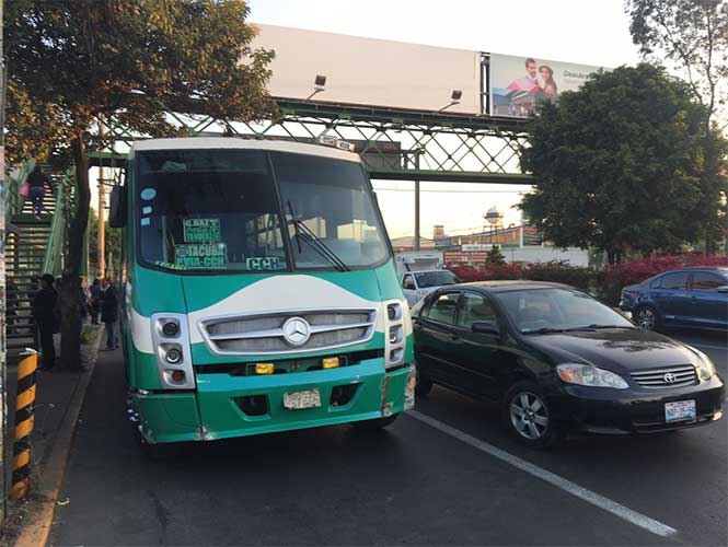 Asalto a transporte público deja dos muertos en Tlalnepantla - policia-muere-en-gustavo-baz-2