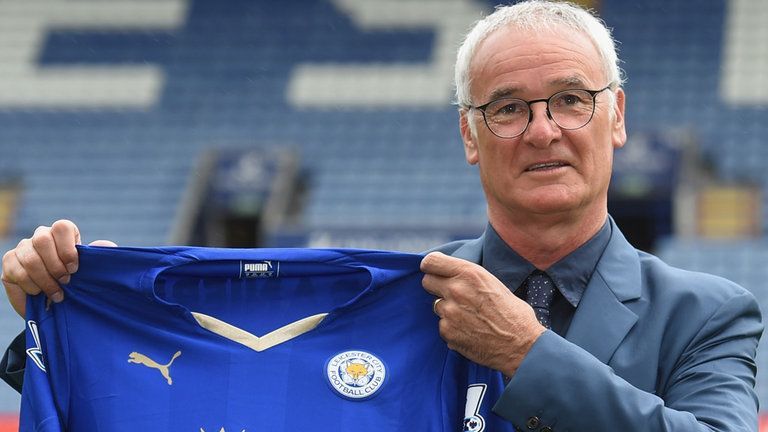 Leicester City respalda a Ranieri
