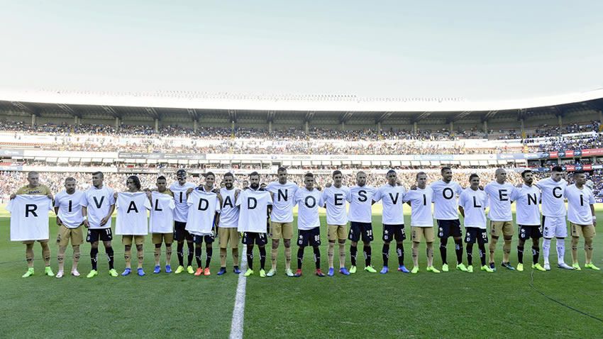 Multan a Gallos Blancos por mensaje contra la violencia