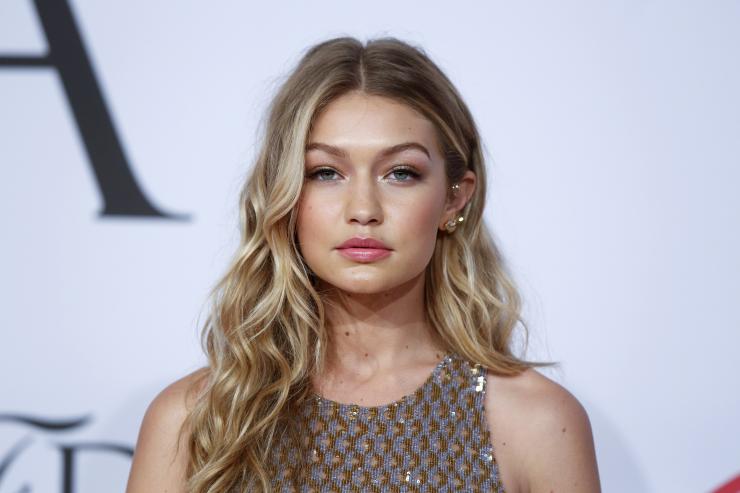 Mattel creó una Barbie de la modelo Gigi Hadid - rtr4yevj_0