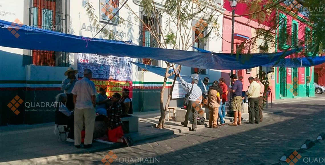 CNTE toma oficinas de SAT en Oaxaca - sa_1