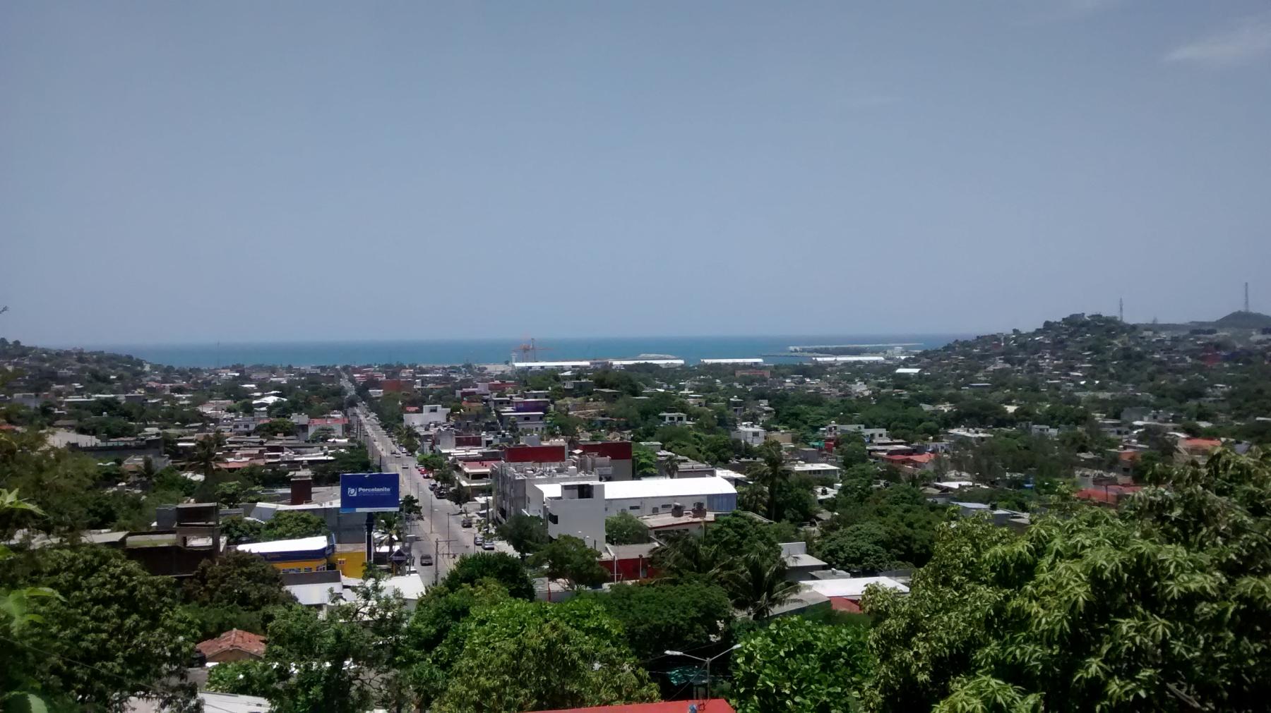 Balean a dos hombres en Salina Cruz