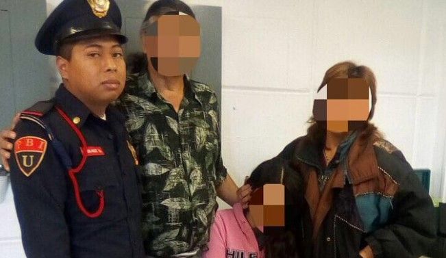 Policías evitan suicidio en estación del Metro Apatlaco