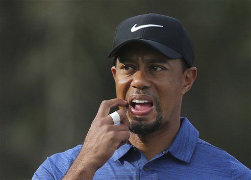 Tiger Woods se retira del torneo de Dubai - tiger-woods