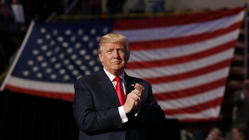 ‘Entrarán a EE.UU. quienes deseen amar a nuestro país’: Trump