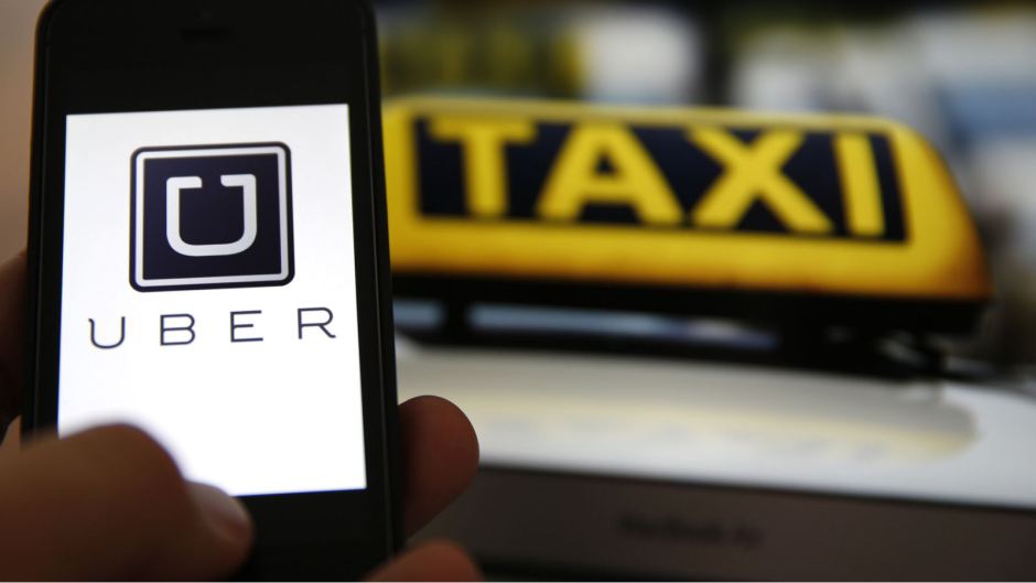 Uber permite que usuarios en India alquilen servicio por 12 horas