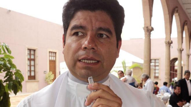 Detienen a exvocero de Arquidiócesis de León por abuso sexual
