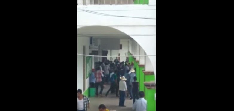 Video: vandalizan comandancia municipal chiapaneca