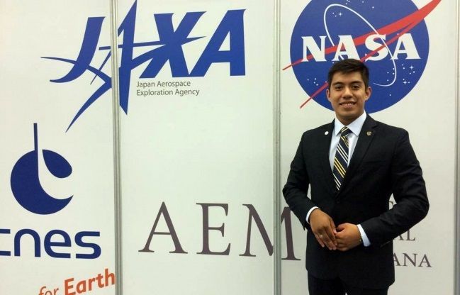 NASA elige a joven mexicano para misión a Marte NASA elige a joven mexicano para misión a Marte