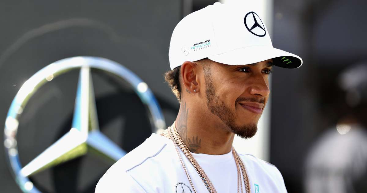 Hamilton logra la pole para el GP de Australia