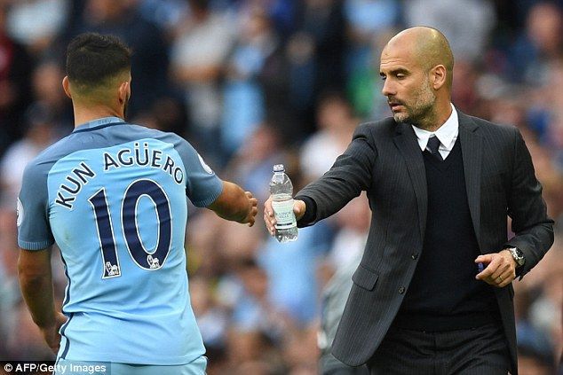 Guardiola molesto por preguntas sobre futuro de Agüero - 37645BC400000578-3748618-image-a-56_1471598220075