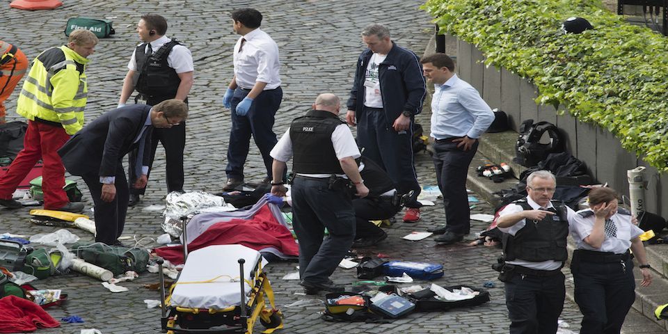 Ya son cinco muertos y 40 heridos tras ataque terrorista en Londres