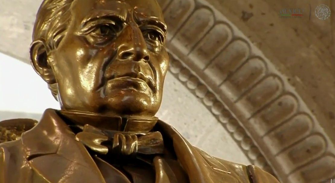 Peña Nieto encabeza ceremonia por el natalicio de Benito Juárez - Benito-Juárez