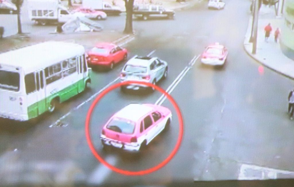 Detienen a asaltantes de tienda en Iztapalapa - C6b32PEUoAAaKN2-1024x653