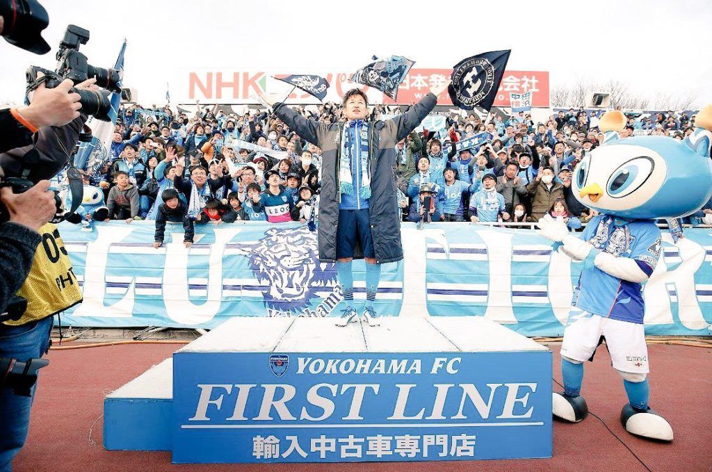 Futbolista de 50 años se convierte en el más veterano en anotar un gol - C6ukIrRXUAQWI-X-1024x679