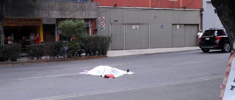 Muere mujer atropellada en la Del Valle
