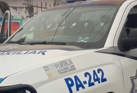 Detienen a alcalde y a 87 personas más por asesinato de agentes en Puebla