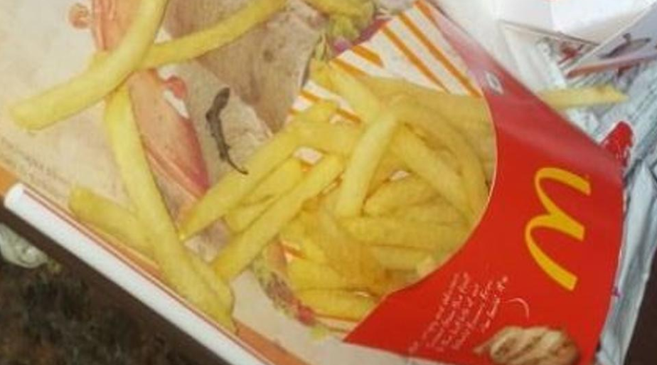 Encuentran presunta lagartija muerta en papas de McDonald's India - Captura-de-pantalla-2017-03-03-a-las-18.27.23