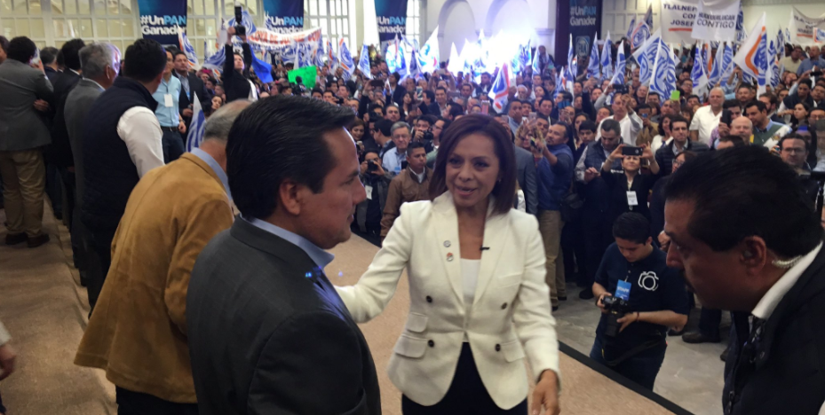 Josefina Vázquez Mota toma protesta como candidata del PAN al Edomex