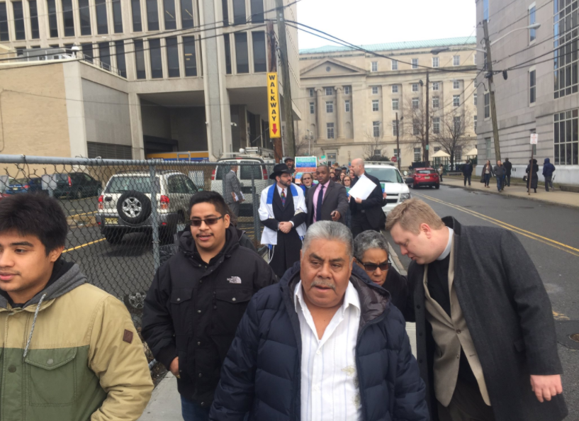 Migrante mexicano recibe extensión de 60 días de permanencia tras protesta - Captura-de-pantalla-2017-03-10-a-las-19.18.07