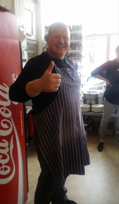 Portero que comía empanadas durante los partidos encontró un nuevo trabajo - Captura-de-pantalla-2017-03-13-a-las-19.35.45