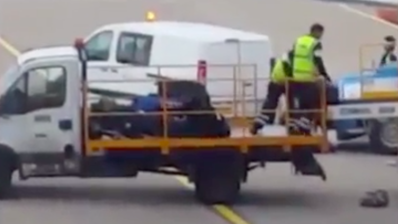 #Video Así maltratan las maletas en los aeropuertos