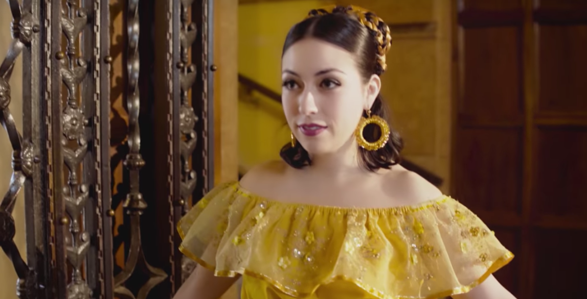 #Video Mariachi graba canción de La Bella y la Bestia