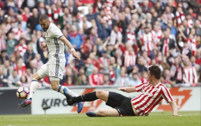 Real Madrid vence al Athletic de Bilbao y sigue de líder - Captura-de-pantalla-2017-03-18-a-las-1.47.27-p.m.
