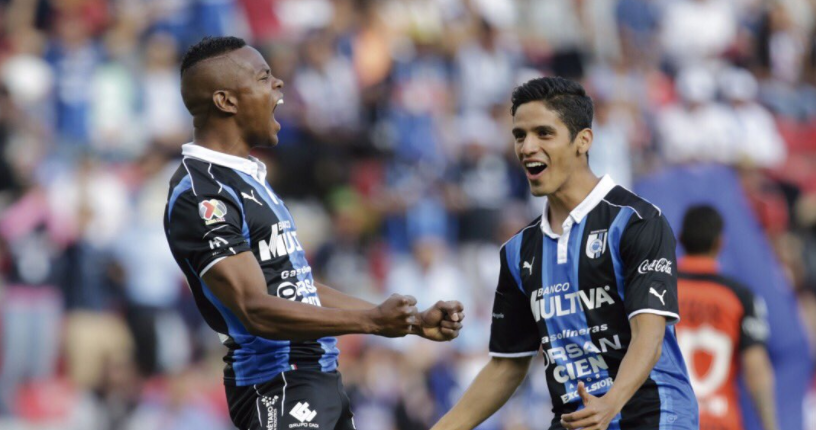 Querétaro aplasta al Pachuca y se coloca en zona de clasificación