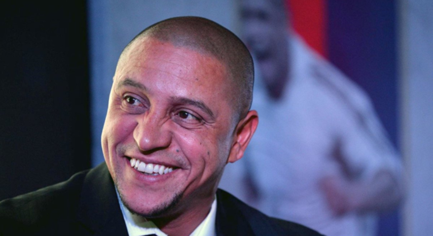 México es de los favoritos para ganar Confederaciones: Roberto Carlos