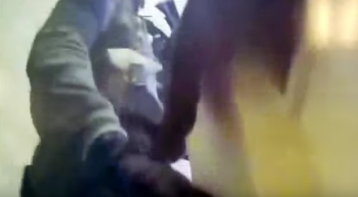 #Video Agente de SWAT dispara a hombre que tenía a dos niños secuestrados - Captura-de-pantalla-2017-03-29-a-las-09.23.19