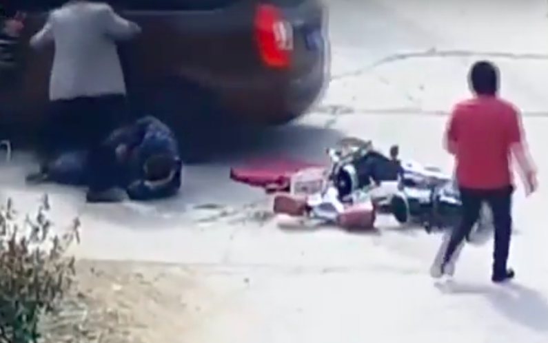 #Video Conductor atropella dos veces a la misma persona