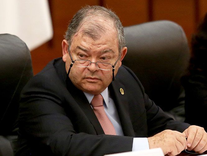 Elías Azar sale del TSJ. Será embajador en Holanda - Elías-Azar-analiza-su-ampliación-como-presidente-del-TSJDF