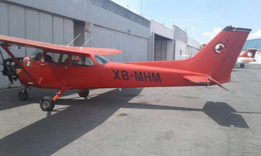 Helicóptero de la Policía Federal ayuda a avión pequeño a aterrizar en Toluca - FOTO-BOLETÍN-137-4-1024x614