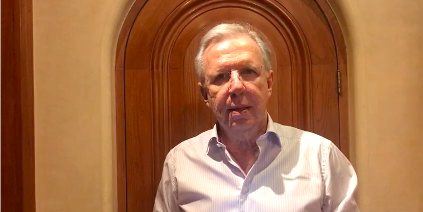 ¡Las noticias! Los árbitros se declaran en paro