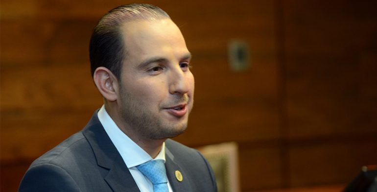 PAN entrega a la Cámara de Diputados 120 mil firmas contra el gasolinazo - Marko-Cortés-10-julio-1-770x392