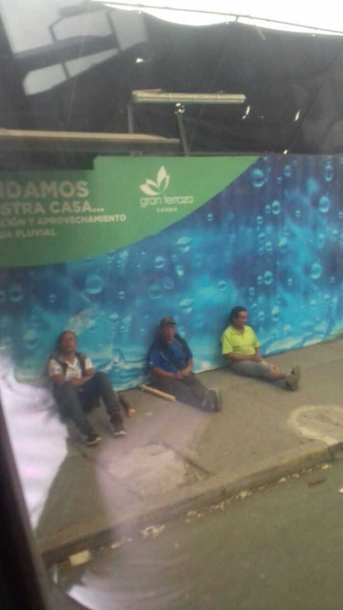 Balacera en construcción de Coyoacán deja al menos dos detenidos - Miramontes-Acoxpa-Coapa-Enfrentamiento-5