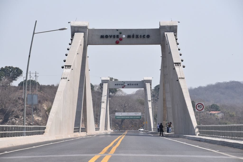 Astudillo y Osorio Chong inauguran puente "Barra Vieja-Las Lomas" - PuenteLomas_1-1024x683