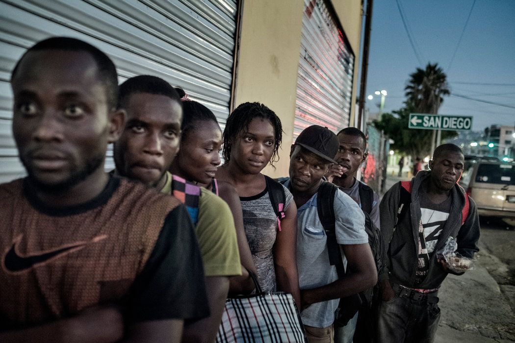 Entre 15 mil y 20 mil haitianos viven en Baja California - adam-ferguson-nth