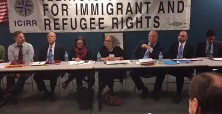 Agenda Migrante analiza medidas legales para proteger a indocumentados - agendamigrante-chicago-2