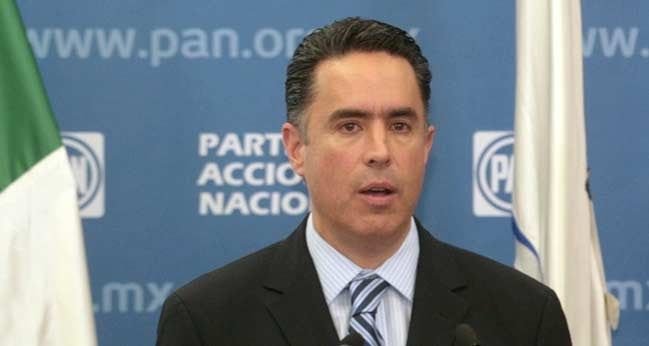PAN revalida a Guillermo Anaya como candidato a Coahuila