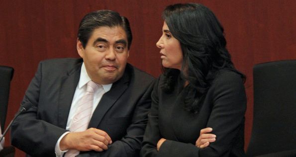 Barbosa seguirá siendo perredista si así lo decide: Barrales