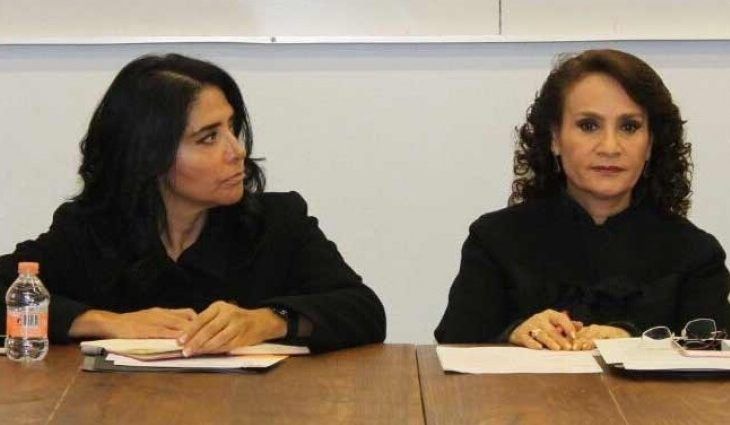 Senadores perredistas plantan a Barrales y a Padierna